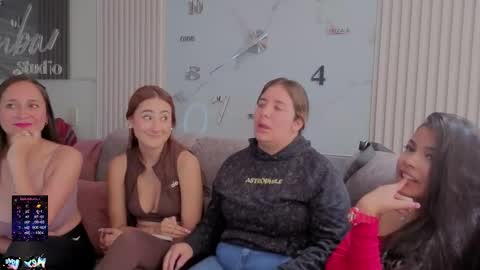 lara_as online show from 4, 11, 2025