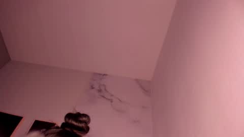 Lara Madisson online show from 19, 9, 2025