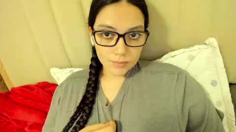 lara online show from 17, 5, 2026