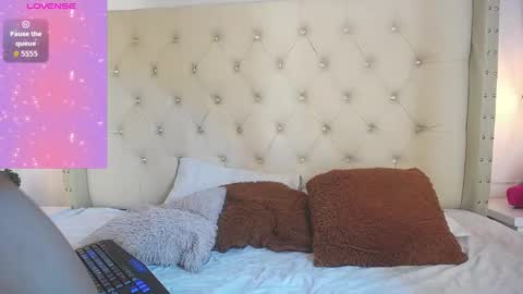 lara online show from 16, 9, 2025