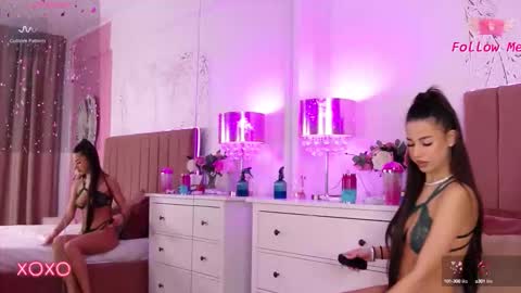 Snapshot of larakent chatting on 11, 10, 2025 LaraKent online show from 11, 10, 2025
