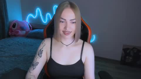 LaraKrein lk online show from 6, 4, 2026