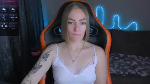 Snapshot of larakrein_lk chatting on 19, 7, 2026 LaraKrein lk online show from 19, 7, 2026