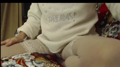 Snapshot of laralhotr chatting on 2, 1, 2025 laralhotr online show from 2, 1, 2025