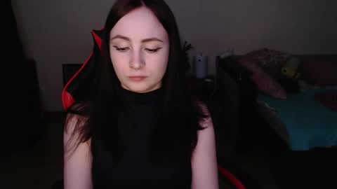 Laralianna online show from 12, 4, 2026