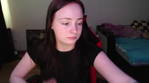 Laralianna online show from 22, 4, 2026