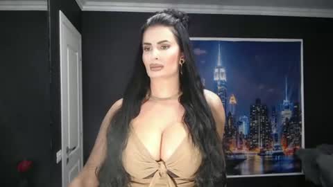 laras_moans online show from 25, 6, 2026
