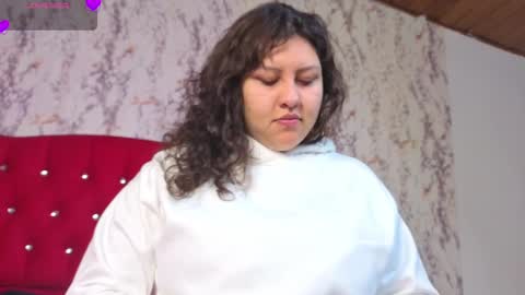 Snapshot of larissa_antonella chatting on 28, 9, 2025 larissa_antonella online show from 28, 9, 2025