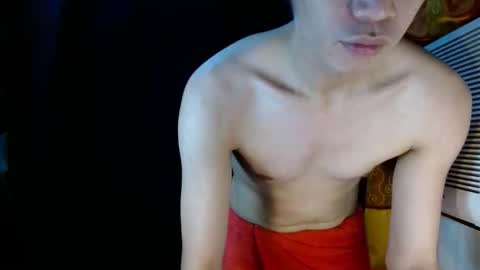 Snapshot of larochefoucauld chatting on 15, 4, 2026 Francois online show from 15, 4, 2026