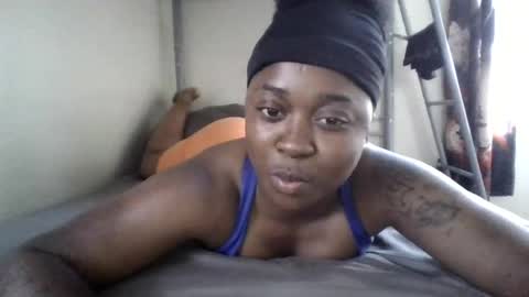 Snapshot of lasola4524 chatting on 5, 7, 2026 lasola4524 online show from 5, 7, 2026