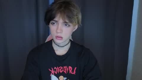Em0 Slut online show from 7, 5, 2026