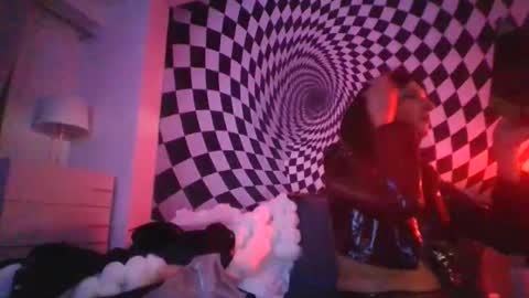 Snapshot of latex4grandpa chatting on 12, 4, 2026 latex4grandpa online show from 12, 4, 2026