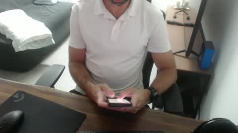 Snapshot of latexdave84 chatting on 10, 2, 2026 latexdave84 online show from 10, 2, 2026