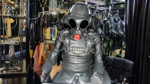 latexlover202 online show from 2, 4, 2026