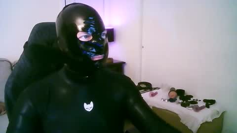 Snapshot of latexminheadroom chatting on 21, 2, 2026 latexminheadroom online show from 21, 2, 2026