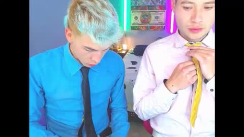 Snapshot of latin_boysxxx_ chatting on 28, 10, 2025 latin_boysxxx_ online show from 28, 10, 2025