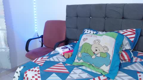 Snapshot of latin_rihanna_j chatting on 11, 2, 2026 karen online show from 11, 2, 2026