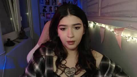 miiiiiiaaaa online show from 25, 2, 2025