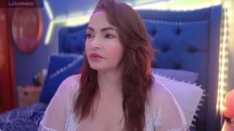 Your Latina Lover online show from 8, 6, 2026