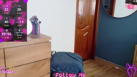 Snapshot of latinaqueen4u chatting on 6, 7, 2026 Your Latina Lover online show from 6, 7, 2026