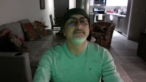 Snapshot of latinnous chatting on 2, 12, 2024 QS - INDEPENDENT MODEL online show from 2, 12, 2024