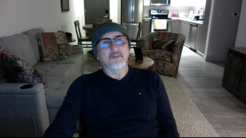 Snapshot of latinnous chatting on 30, 12, 2024 QS - INDEPENDENT MODEL online show from 30, 12, 2024