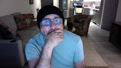 Snapshot of latinnous chatting on 18, 1, 2025 QS - INDEPENDENT MODEL online show from 18, 1, 2025