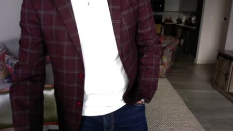 Snapshot of latinnous chatting on 21, 1, 2025 QS - INDEPENDENT MODEL online show from 21, 1, 2025