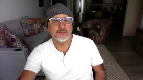 Snapshot of latinnous chatting on 26, 1, 2025 QS - INDEPENDENT MODEL online show from 26, 1, 2025