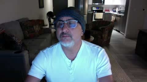 Snapshot of latinnous chatting on 27, 1, 2025 QS - INDEPENDENT MODEL online show from 27, 1, 2025