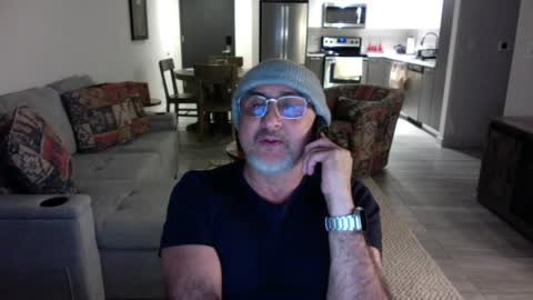 Snapshot of latinnous chatting on 4, 2, 2025 QS - INDEPENDENT MODEL online show from 4, 2, 2025