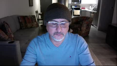 Snapshot of latinnous chatting on 5, 3, 2025 QS - INDEPENDENT MODEL online show from 5, 3, 2025