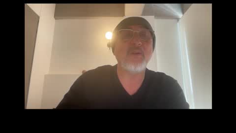 Snapshot of latinnous chatting on 8, 9, 2025 QS - INDEPENDENT MODEL online show from 8, 9, 2025