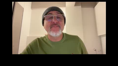 Snapshot of latinnous chatting on 12, 9, 2025 QS - INDEPENDENT MODEL online show from 12, 9, 2025