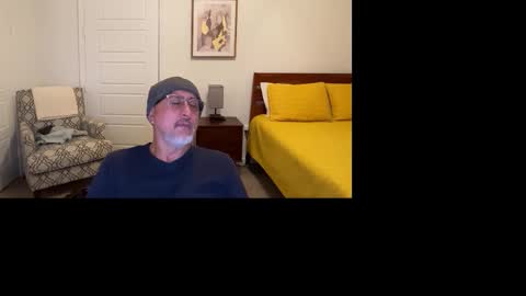 QS - INDEPENDENT MODEL online show from 14, 11, 2025