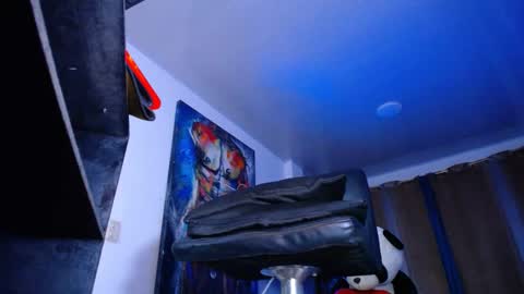 valentina online show from 28, 2, 2025