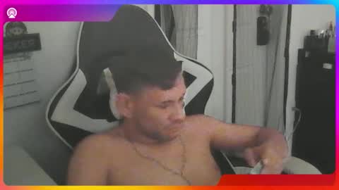 latinofum online show from 22, 2, 2026