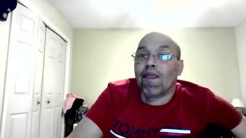 Snapshot of latinoinfla chatting on 8, 3, 2026 latinoinfla online show from 8, 3, 2026