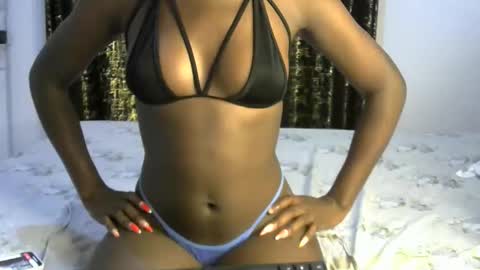 latoya_shines online show from 8, 2, 2026