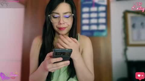 laujgray online show from 23, 3, 2026