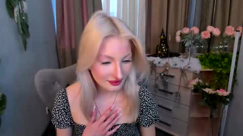 Laura online show from 21, 10, 2025