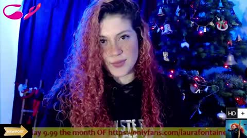 Snapshot of laura_fountain_ chatting on 8, 1, 2025 weedcam Curly Laura OF online show from 8, 1, 2025
