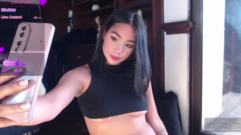 lLAURA online show from 13, 12, 2024