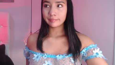 lLAURA online show from 23, 10, 2025