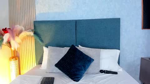 LauraIvy online show from 30, 3, 2026