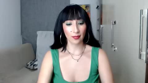 Snapshot of laura_pervert_ chatting on 10, 11, 2025 Laura online show from 10, 11, 2025