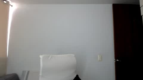 Snapshot of laura_pervert_ chatting on 16, 6, 2026 Laura online show from 16, 6, 2026