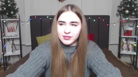 LauraHlot online show from 6, 1, 2025