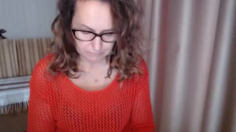 Lauraoven1 online show from 30, 10, 2025