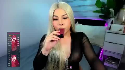 Your sweet Laura online show from 26, 12, 2024